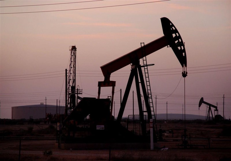 افغانستان| استخراج روزانه ۲۰۰ تُن نفت از منطقه نفتی «قشقری»