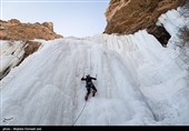 یخ نوردی در آبشار یخی خور خورسلماس