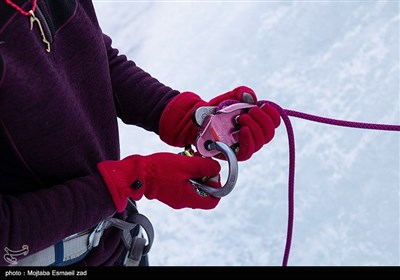 یخ نوردی در آبشار یخی خور خورسلماس