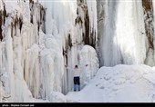 یخ نوردی در آبشار یخی خور خورسلماس