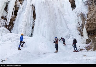 یخ نوردی در آبشار یخی خور خورسلماس