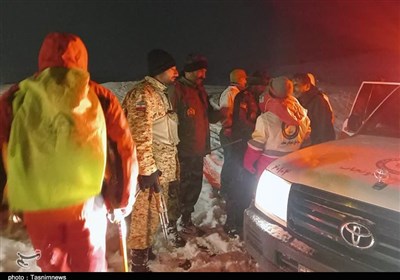 کوهنوردان گرفتار در بهمن کوه آبیدر سنندج نجات یافتند