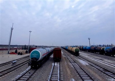  کاهش ذخایر نفتی گمرک حیرتان و افزایش بهای نفت در پی توقف فعالیت خط آهن افغانستان-ازبکستان 