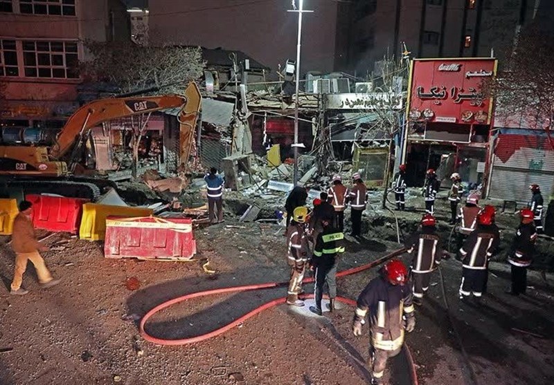 12 مجروح در پی انفجار گاز در میدان طبرسی مشهد+ تصاویر