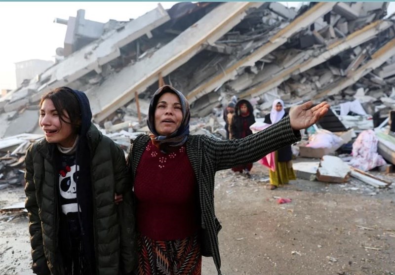 Expert Estimates 180,000 Dead in Turkey, Syria Earthquake