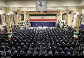 همه زیر پرچم ایران/ حاشیه‌هایی از دیدار افسران نیروی هوایی با رهبر انقلاب