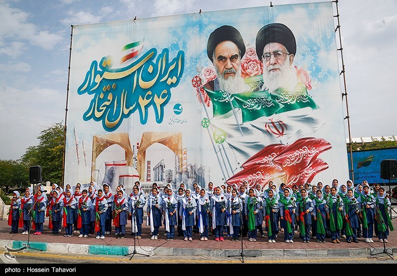 Foreign Officials Congratulate Iran on 1979 Islamic Revolution Anniversary
