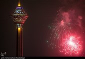 مراسم نورافشانی برج میلاد به مناسب پیروزی انقلاب اسلامی