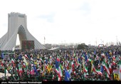 شکوه انقلاب در جشن 44 سالگی/خیابان های سراسر کشور در 22 بهمن مملو از جمعیت شد