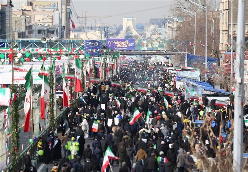 بازتاب راهپیمایی 22 بهمن در رسانه‌های جهان/ ایرانیان 44 سال انقلاب خود را جشن گرفتند