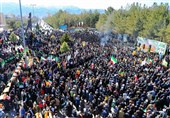 حضور باشکوه مردم کرمانشاه در راهپیمایی 22 بهمن/ غرب کشور یک صدا مرگ بر آمریکا شد + فیلم