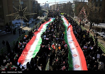 راهپیمایی ۲۲ بهمن در همدان