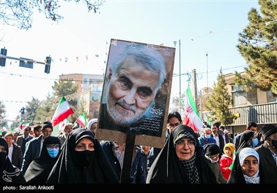 راهپیمایی ۲۲ بهمن در کرمان