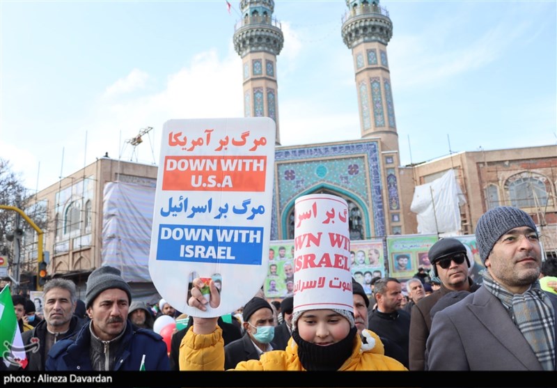 حضور باشکوه دارالارشادی‌ها در راهپیمایی 22 بهمن/ اردبیلی‌ها حماسه آفریدند+ فیلم و عکس