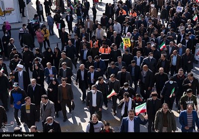  راهپیمایی ۲۲ بهمن در کیش 
