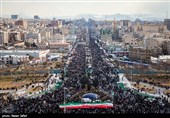 پاکیزه‌سازی مسیر راهپیمایی 22 بهمن در تهران بی‌درنگ انجام شد