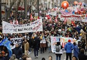 4th Round of Protests against French Pension Reform Draws Huge Crowds (+Video)