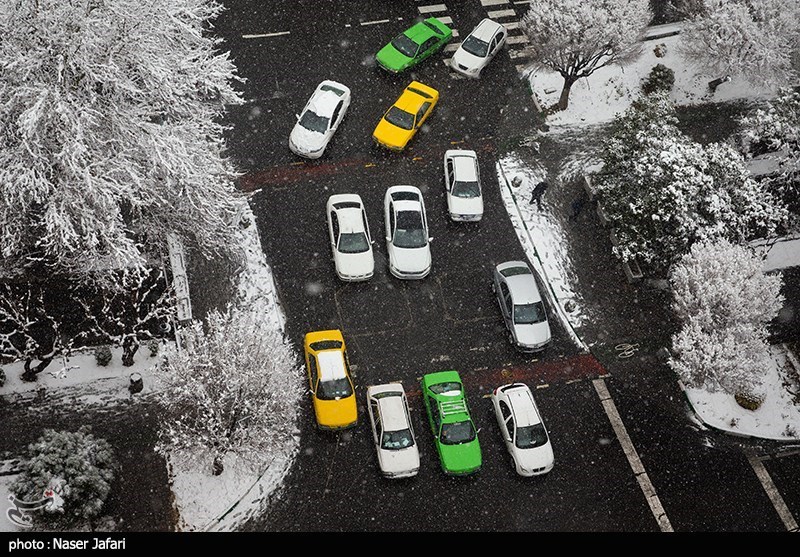وضیعت ترافیکی معابر تهران یک روز بعد از بارش برف سنگین