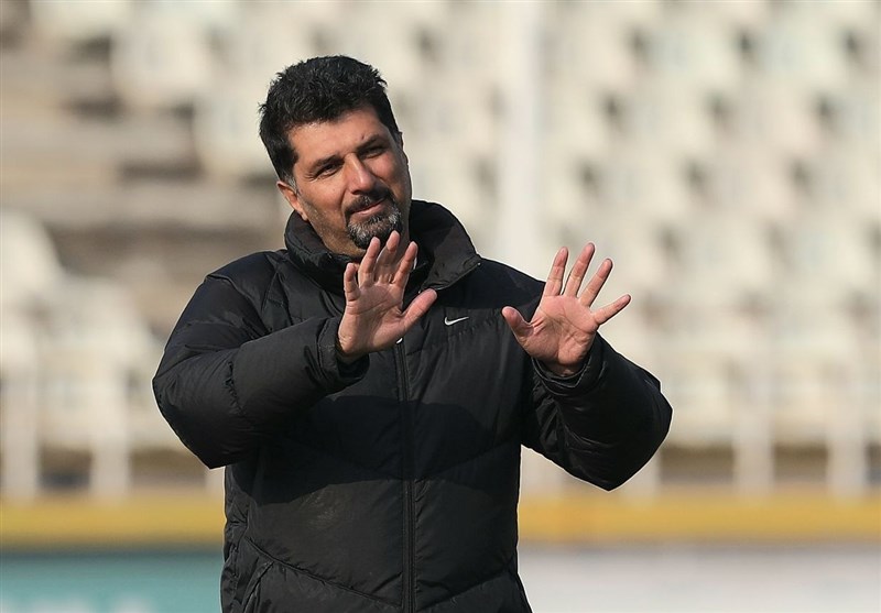 حسینی: قلعه‌نویی گزینه‌ای ایده‌آل برای سرمربیگری تیم ملی است