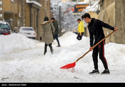 بارش برف در همدان