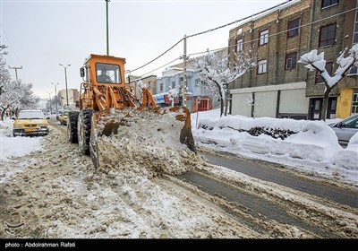 بارش برف در همدان