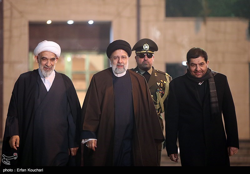 آیة الله رئیسی یغادر طهران متوجها الى بکین