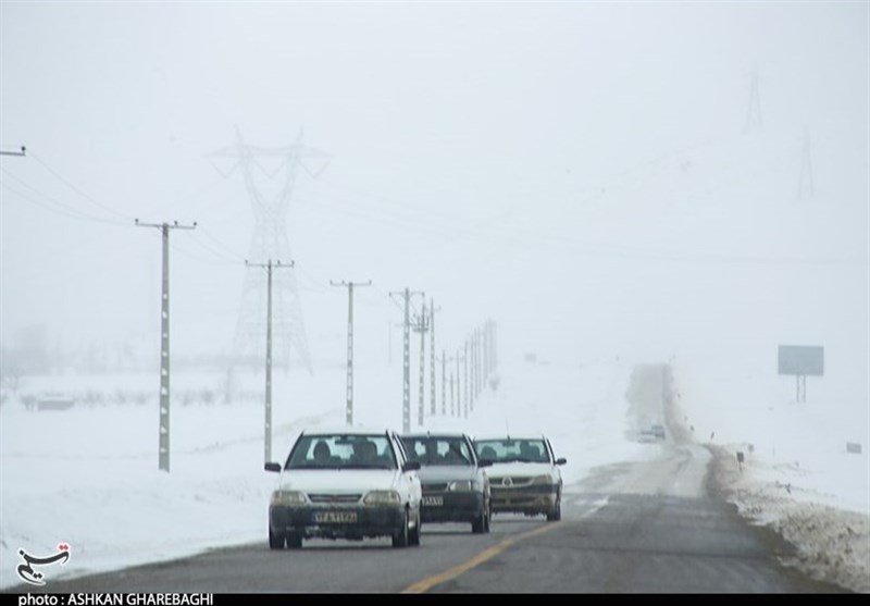 بارش برف در کردستان/ دمای هوا 10 درجه کاهش می‌یابد
