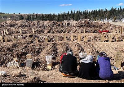 گزارش تسنیم از زلزله ترکیه ـ ۱۲|قبرستان تازه تاسیسی که به سرعت پر شد 