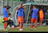 هفته شانزدهم لیگ برتر فوتبال| شکست خانگی ذوب‌آهن مقابل ملوان بندرانزلی