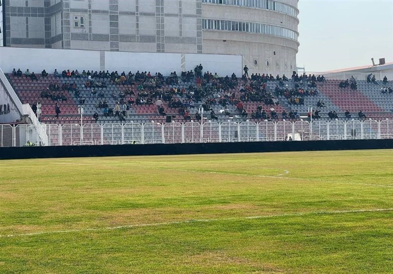 ‌بهره‌برداری از ورزشگاه نیمه‌تمام‌ بانه تا پایان خردادماه