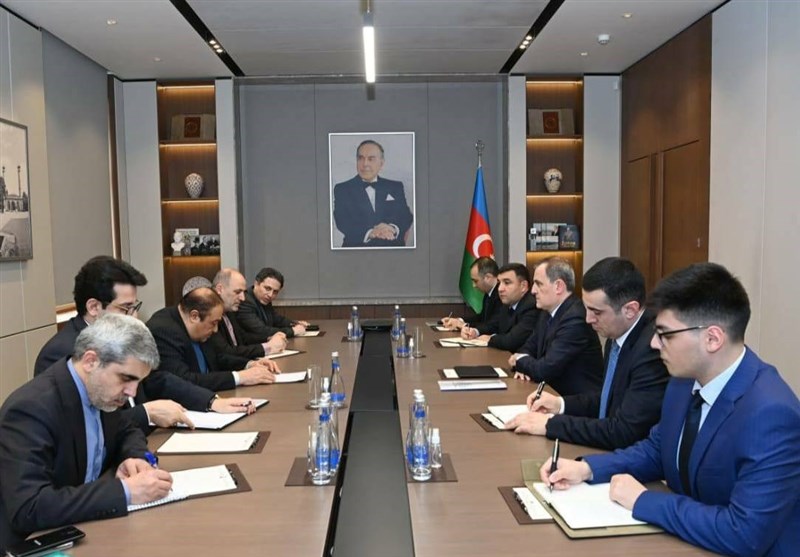 دیدار معاون دیپلماسی اقتصادی وزارت خارجه با وزیر خارجه آذربایجان