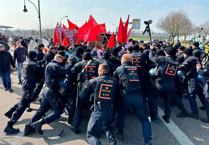 شورش و درگیری در اعتراضات علیه حزب افراطی در آلمان