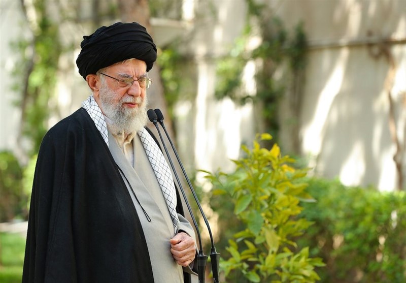Ayatollah Khamenei Stresses Harsh Punishment for Perpetrators of School Poisonings