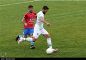 دیدار تیم‌های فوتبال ذوب‌آهن اصفهان و نساجی مازندران