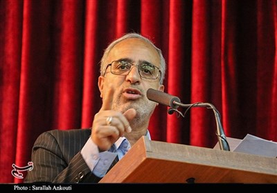  واکنش استاندار کرمان به ممانعت از حضور خبرنگاران در دانشگاه باهنر 