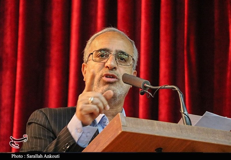 استاندار کرمان: حضور مردم پای صندوق رأی دشمن را ناامید کرد