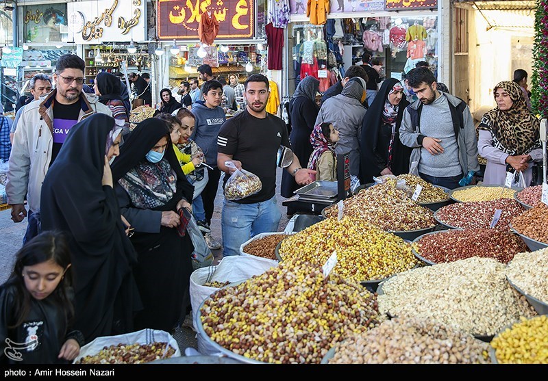 حال و هوای بازار شاهرود در شب عید نوروز +فیلم