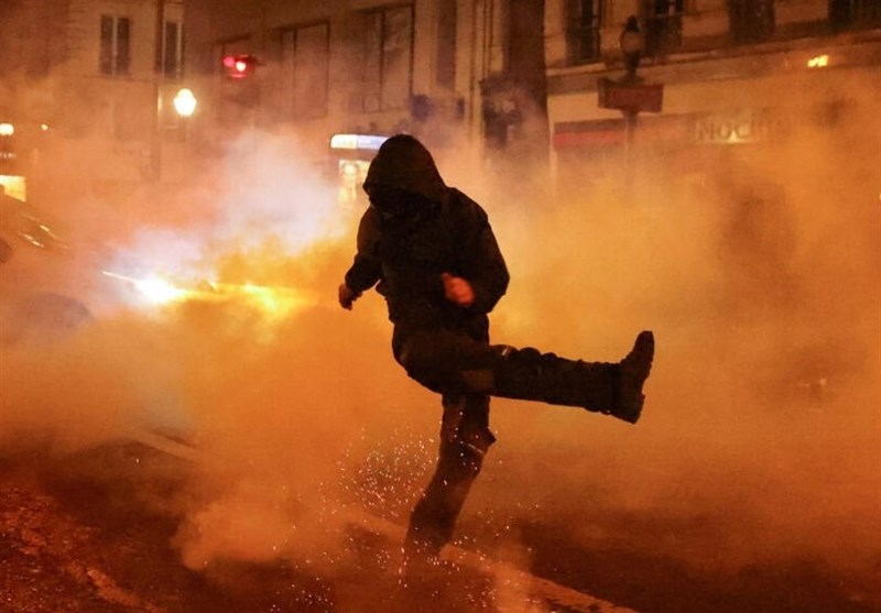 457 Arrested, 441 Security Forces Injured in France Pension Reform Protests (+Video)