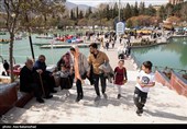 حضور مهمانان نوروزی در دریاچه کیو خرم آباد