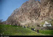 بازید یک میلیون و 100 هزار مسافر نوروزی از اماکن تاریخی کرمانشاه