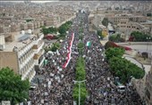مسیرات ملیونیة فی العاصمة صنعاء و14 محافظة إحیاء لیوم الصمود الوطنی