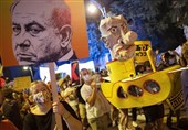 اشغالگران در باتلاق عمیق| تظاهرات طرفداران و مخالفان نتانیاهو علیه یکدیگر/ وحشت نظامیان از جنگ داخلی