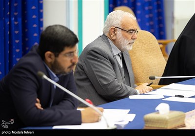 مرتضی بختیاری رئیس کمیته امداد امام خمینی (ره) در جلسه شورای عالی اشتغال 