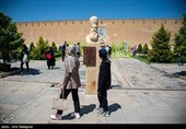 بازدید مسافرین نوروزی از مجموعه تاریخی زندیه - شیراز