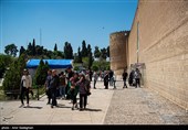 بازدید مسافرین نوروزی از مجموعه تاریخی زندیه - شیراز