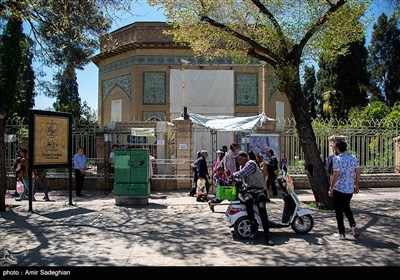 بازدید مسافرین نوروزی از مجموعه تاریخی زندیه - شیراز