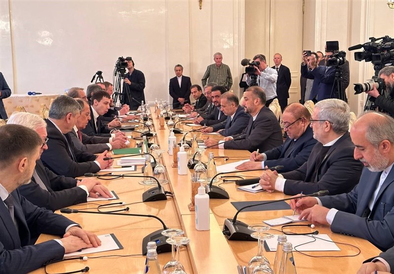 Iran, Russia Finalizing Draft Agreement on Strategic Cooperation