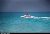 تفریحات دریایی گردشگران نوروزی در کیش