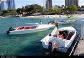 تفریحات دریایی گردشگران نوروزی در کیش