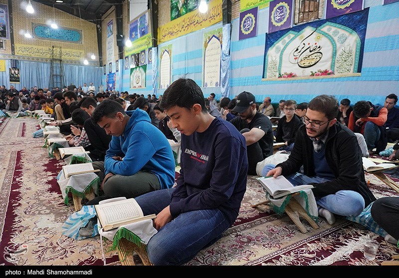 فعالیت 369 تشکل قرآنی شیعه و سنی در گلستان/ روشن شدن نور قرآن در قالب 2300 خانه قرآنی